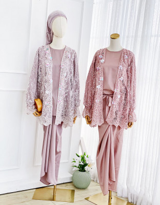 ZAYBA SET / RAYA COLLECTION