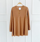 Denna Pleats Top