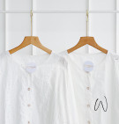 ERRINA WHITE SHIRT / ATASAN BROKAT