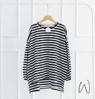 HANZI STRIPES BLOUSE / ATASAN OVERSIZE