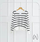 KIOLA KNIT BLOUSE / ATASAN KNIT GARIS