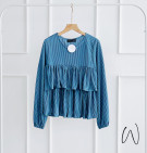 LEEVA PLEATS BLOUSE / ATASAN BASIC