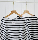 QIRAYA BLOUSE / KAOS STRIPES BASIC